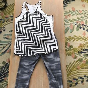 WORKOUT CLOTHES BUNDLE